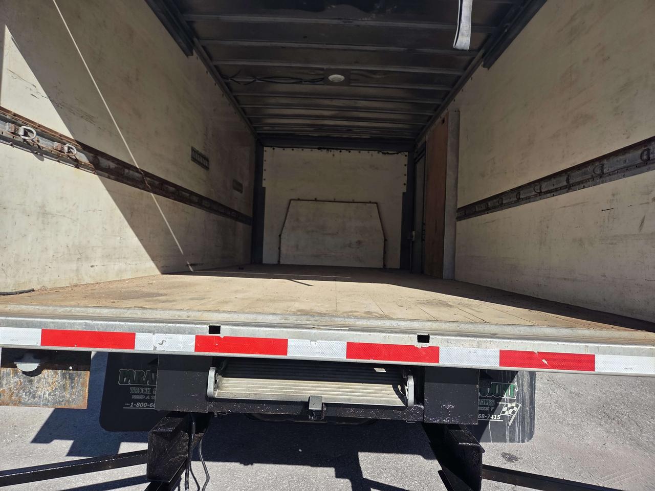 2016 Ford E-450 18Ft Box - E-450 - Side Door - Gasoline - 16CB-C29458 Photo
