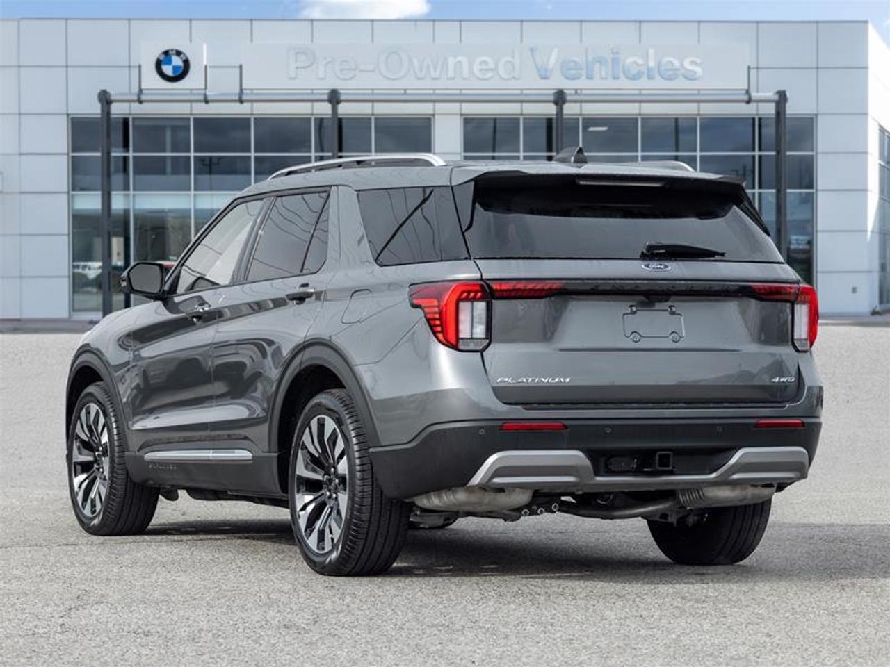 2026 Ford Explorer Platinum 4dr 4x4 Photo
