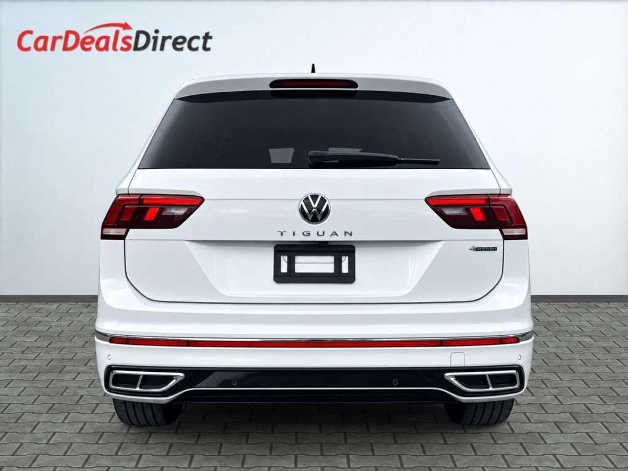 2024 Volkswagen Tiguan HIGHLINE R-LINE 4MOTION   Leather   Panoramic Sunroof   NAVI   Heated & Cooled Seats   360 Cam   CarPlay   Remote Start Photo