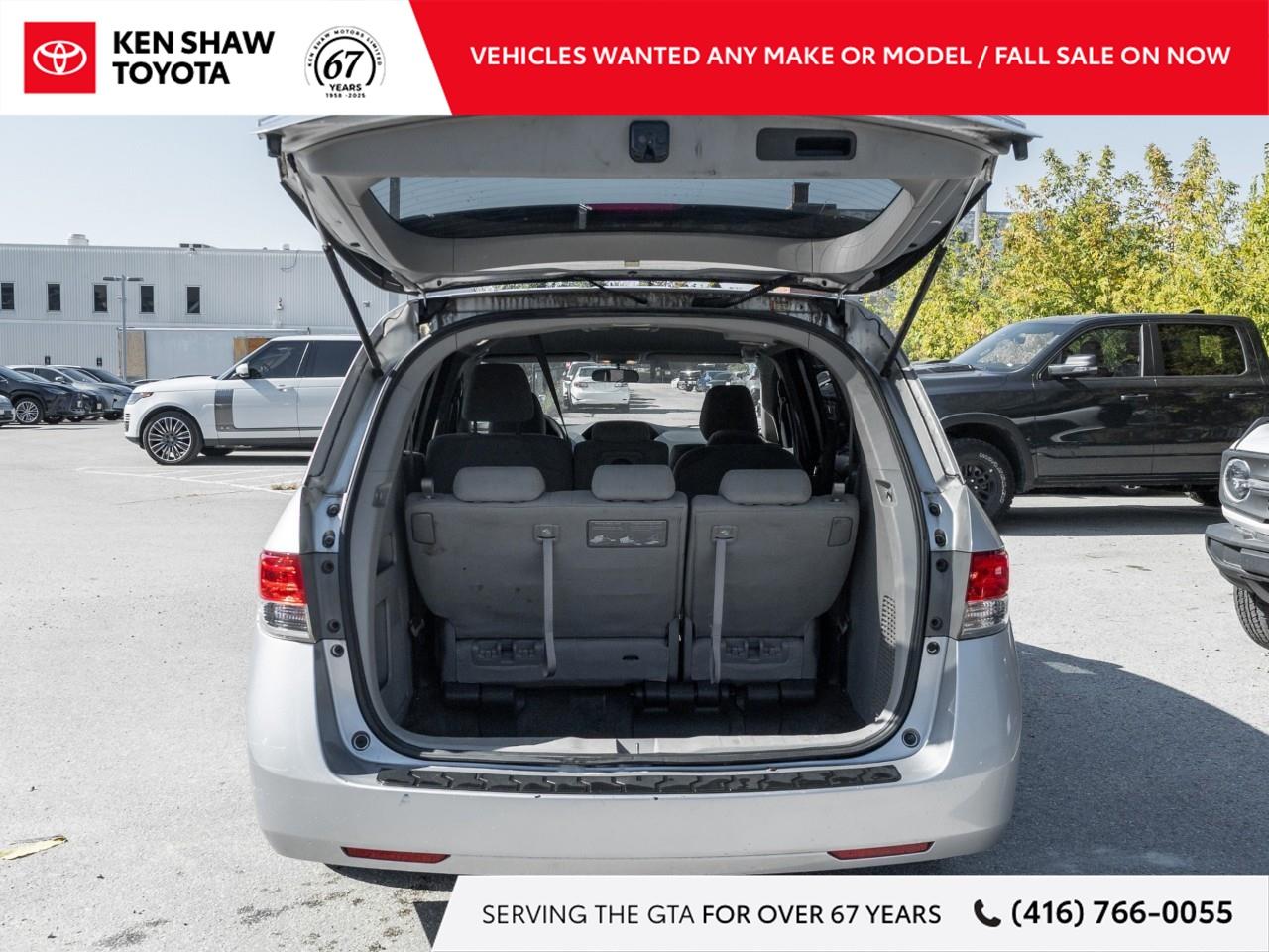 2014 Honda Odyssey EX (A6) Passenger Van Photo
