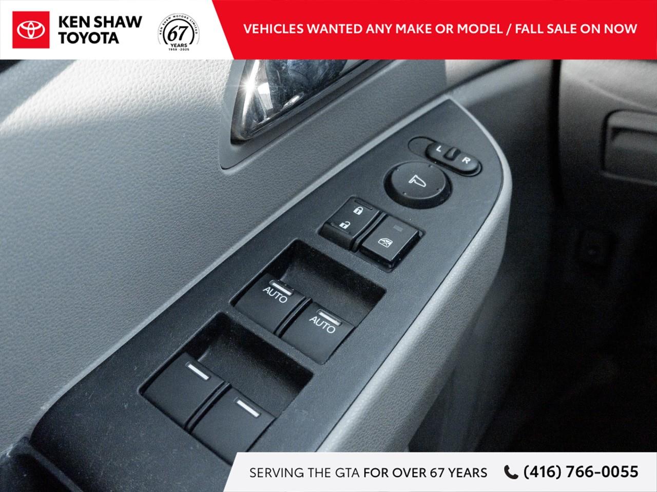 2014 Honda Odyssey EX (A6) Passenger Van Photo