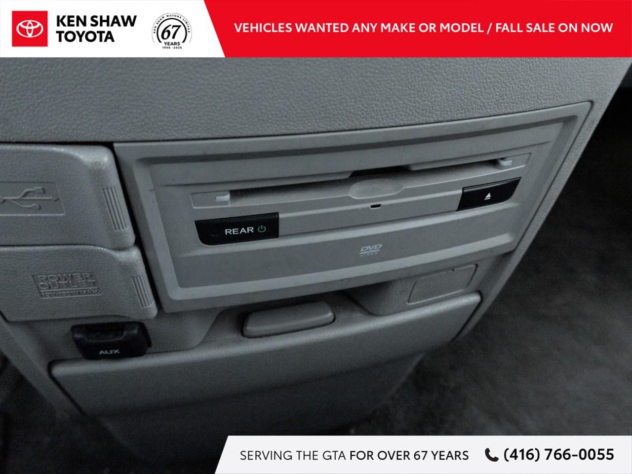 2014 Honda Odyssey EX (A6) Passenger Van Photo