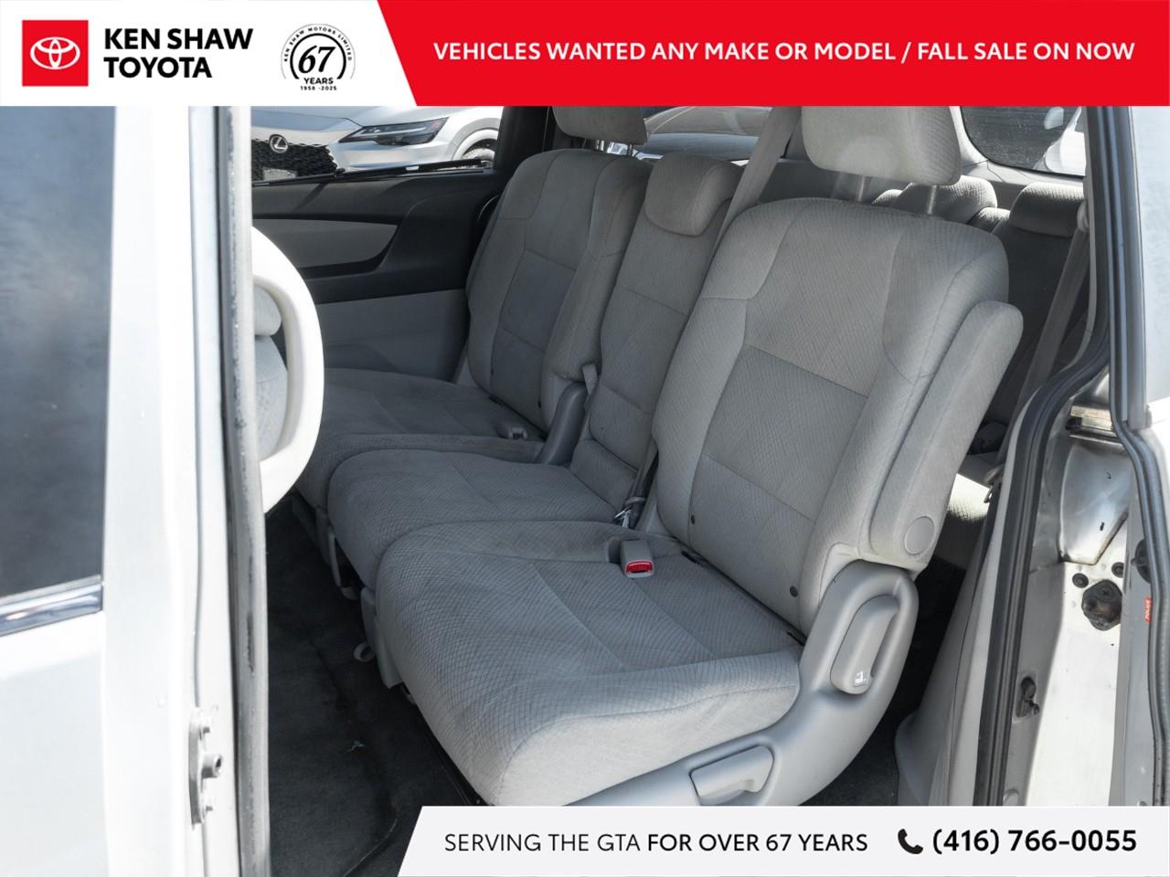 2014 Honda Odyssey EX (A6) Passenger Van Photo