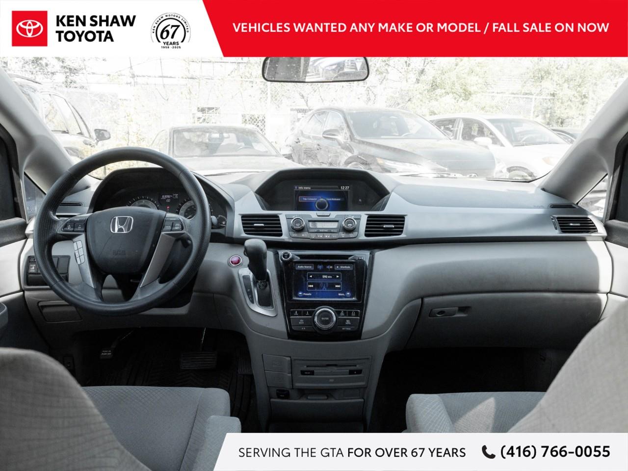 2014 Honda Odyssey EX (A6) Passenger Van Photo