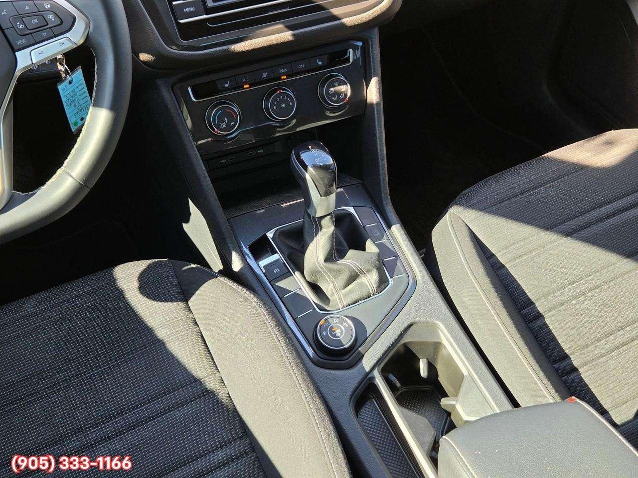 2023 Volkswagen Tiguan Trendline Apple CarPlay & Android Auto • Heated Front Seats • Keyless Entry • Alloy Wheels Photo