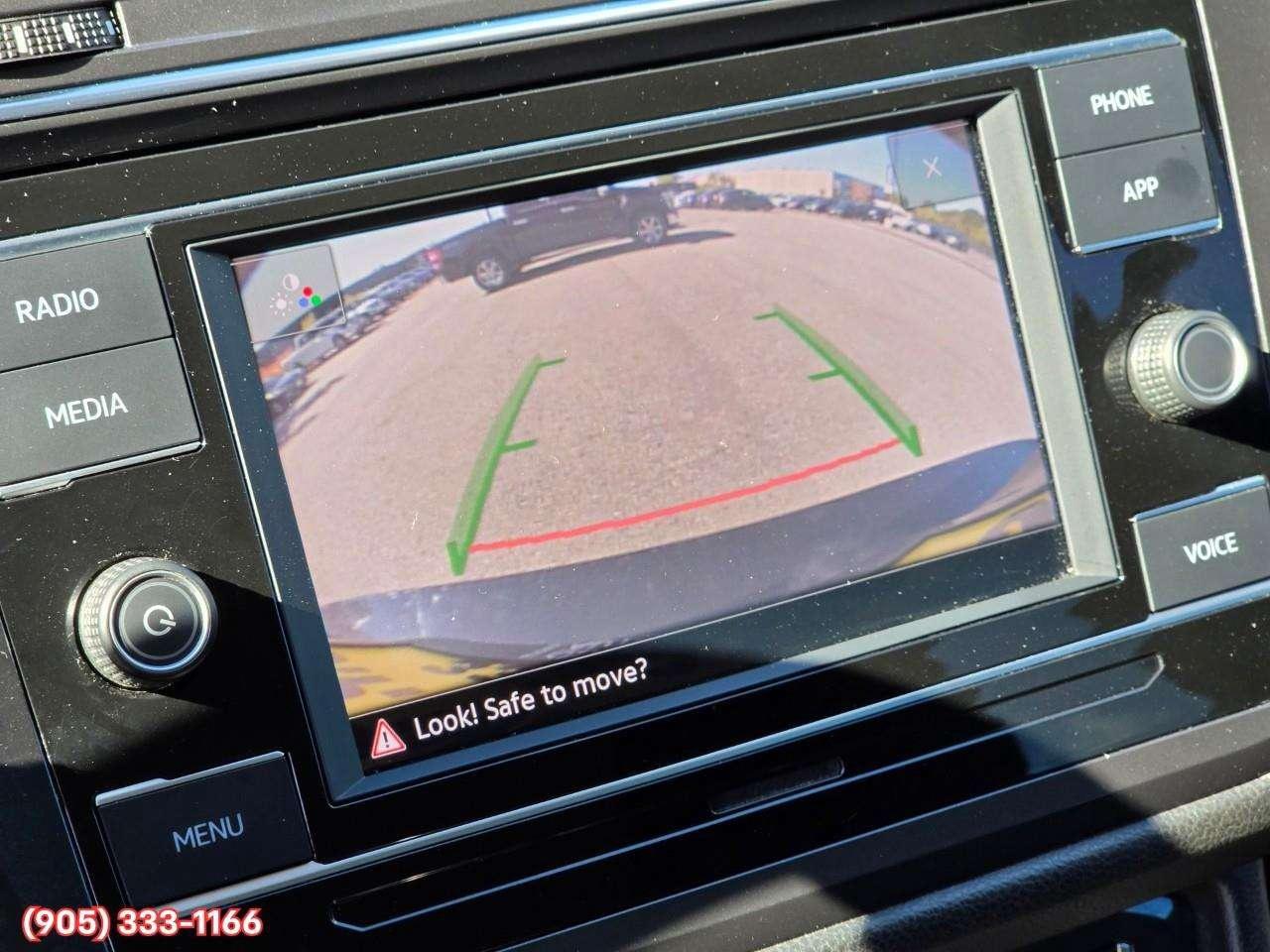 2023 Volkswagen Tiguan Trendline Apple CarPlay & Android Auto • Heated Front Seats • Keyless Entry • Alloy Wheels Photo