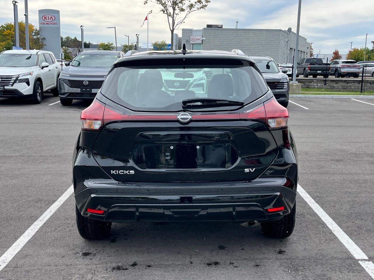 2024 Nissan Kicks SV FWD Photo