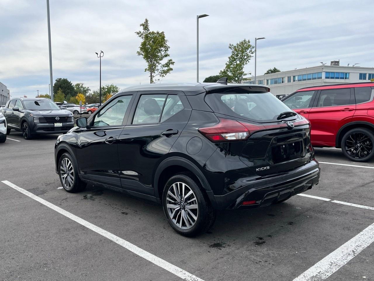 2024 Nissan Kicks SV FWD Photo