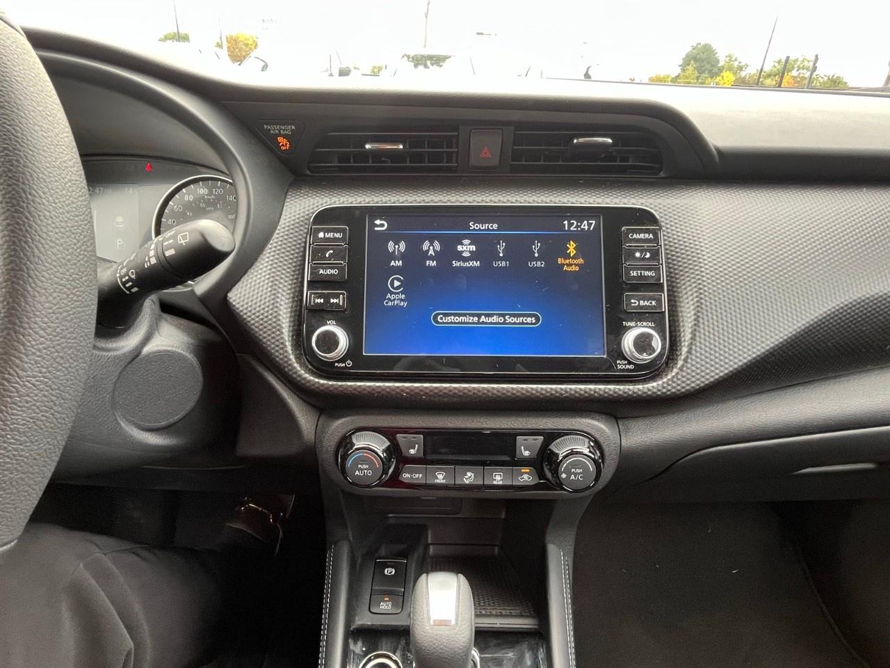 2024 Nissan Kicks SV FWD Photo