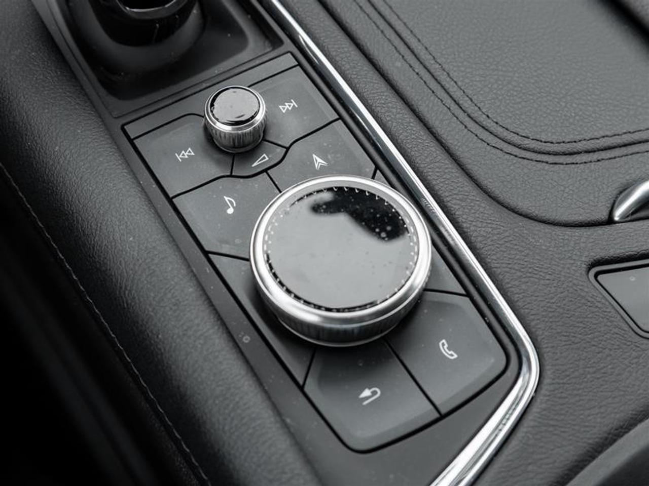2024 Cadillac XT6 Sport 4dr All-Wheel Drive Photo