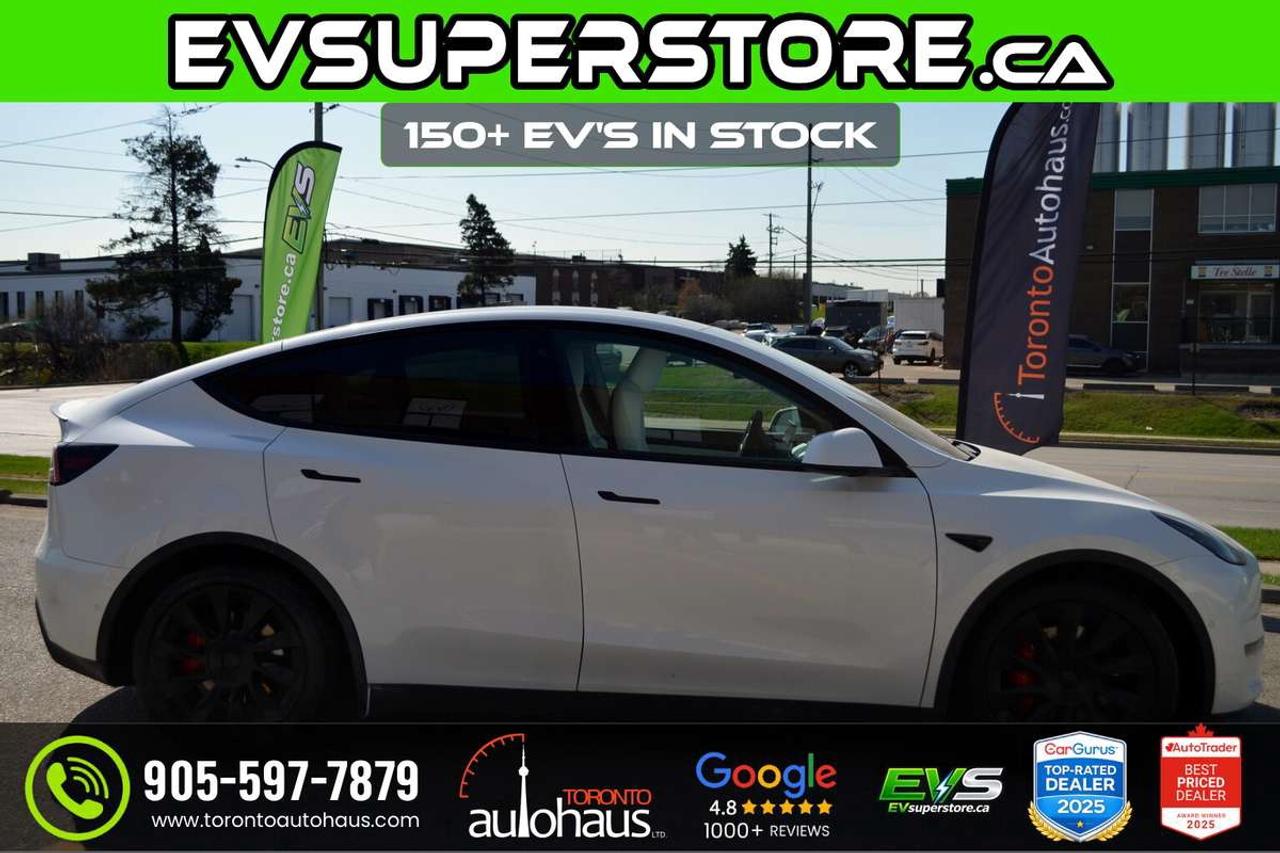 2022 Tesla Model Y PERFORMANCE I WHITE INT I  AT EVSUPERSTORE.CA Photo