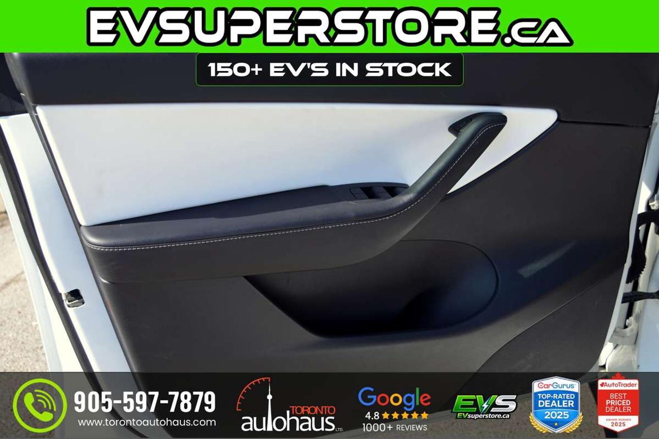 2022 Tesla Model Y PERFORMANCE I WHITE INT I  AT EVSUPERSTORE.CA Photo