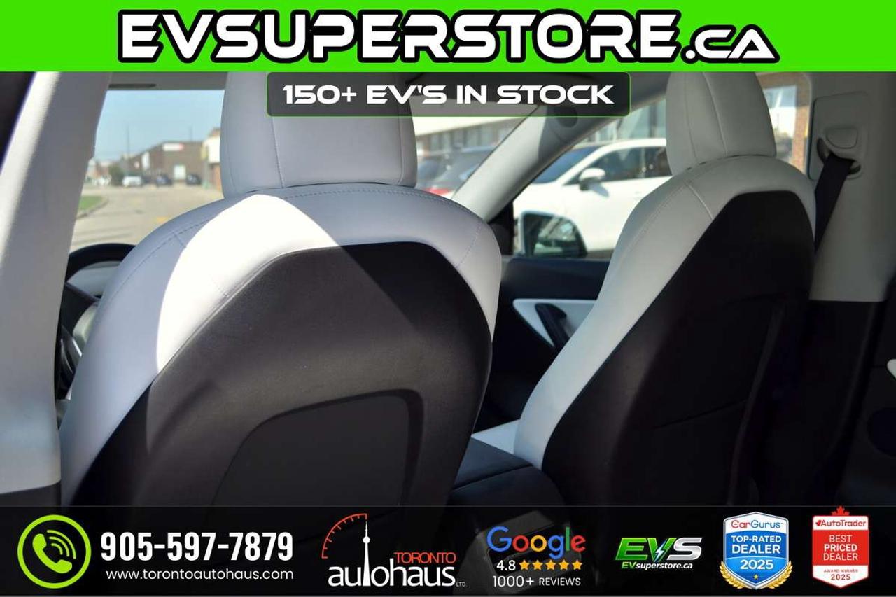 2022 Tesla Model Y PERFORMANCE I WHITE INT I  AT EVSUPERSTORE.CA Photo
