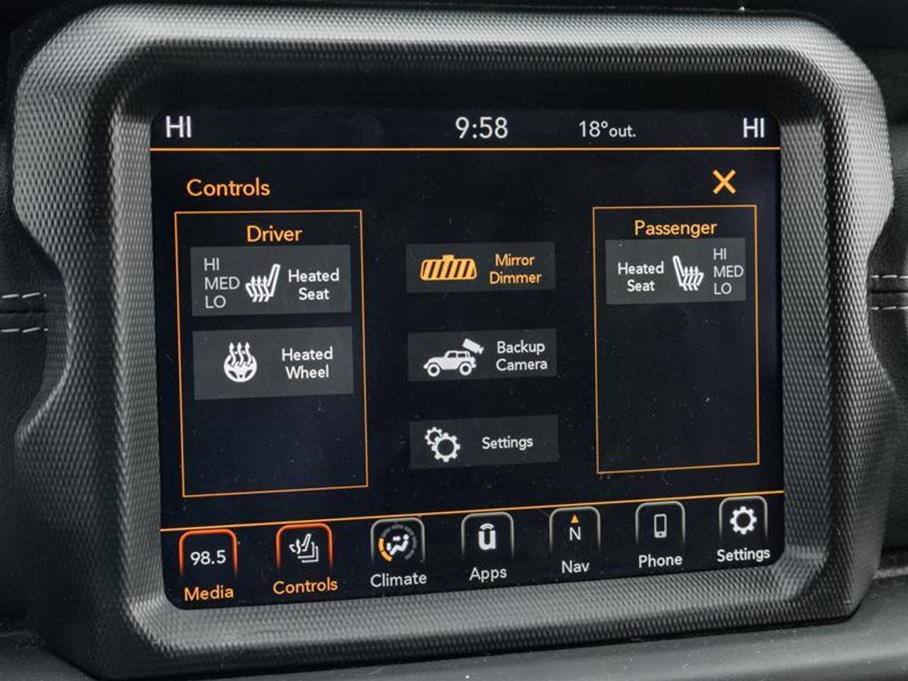 2021 Jeep WRANGLER UNLIMITED Sahara 4dr 4x4 Photo