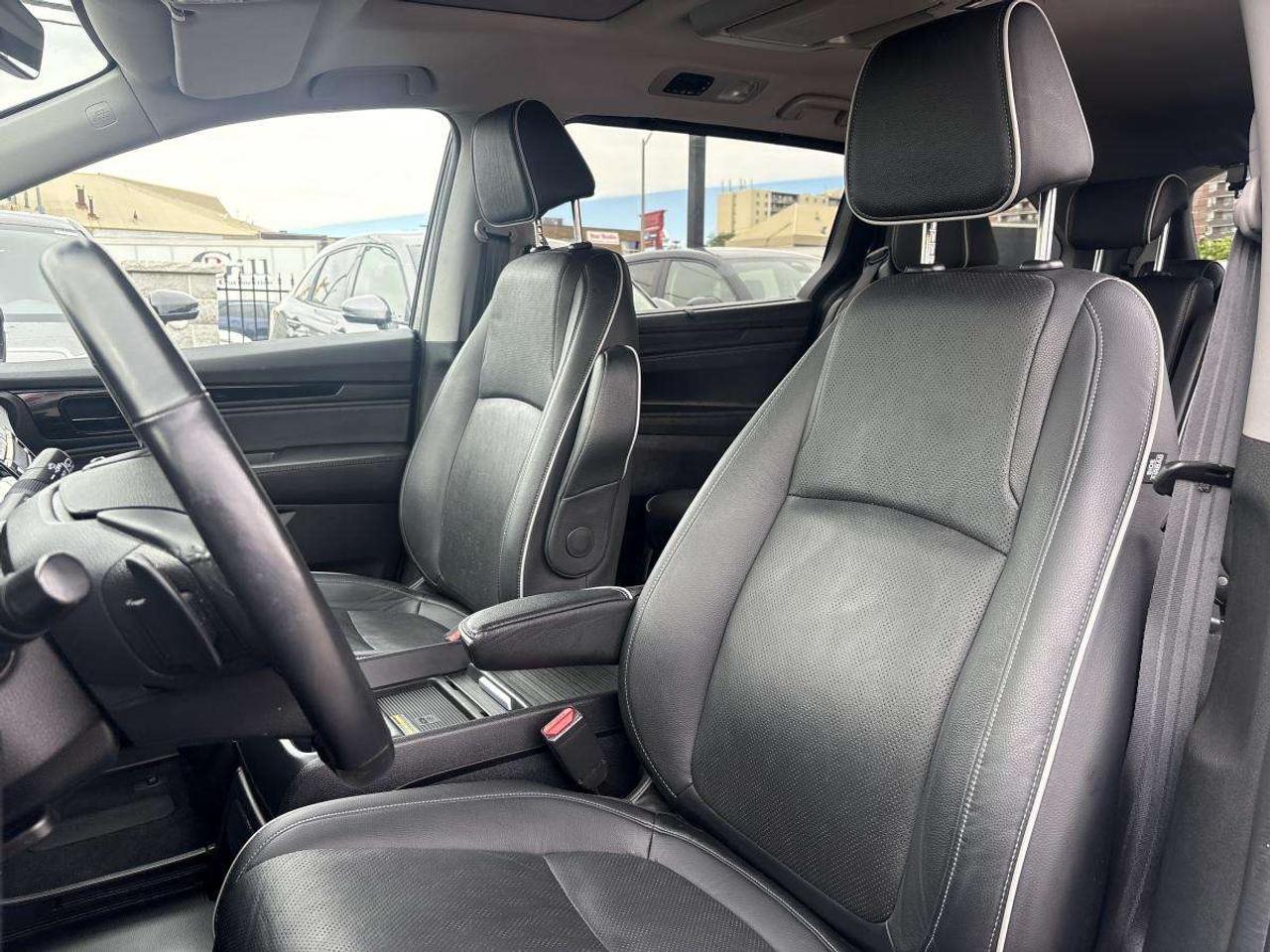 2024 Honda Odyssey Touring Honda Certified With 7YR/160K Warranty Photo