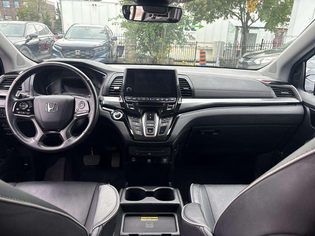 2024 Honda Odyssey Touring Honda Certified With 7YR/160K Warranty Photo