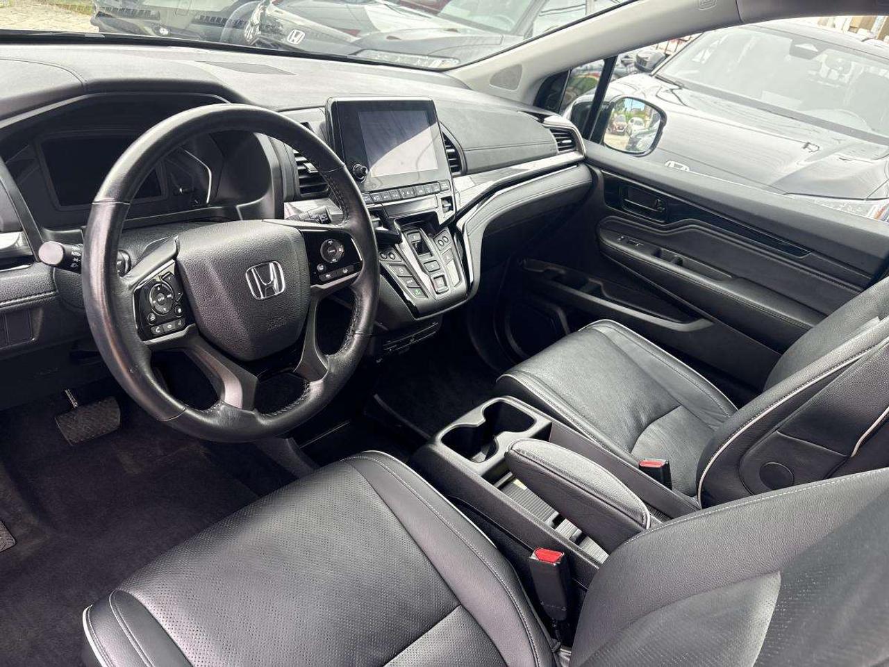 2024 Honda Odyssey Touring Honda Certified With 7YR/160K Warranty Photo