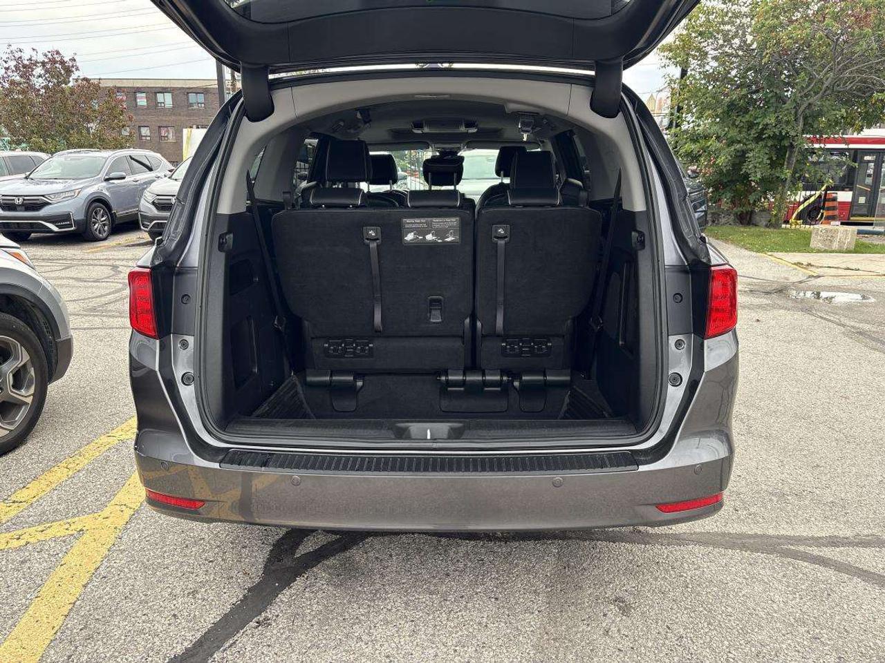 2024 Honda Odyssey Touring Honda Certified With 7YR/160K Warranty Photo