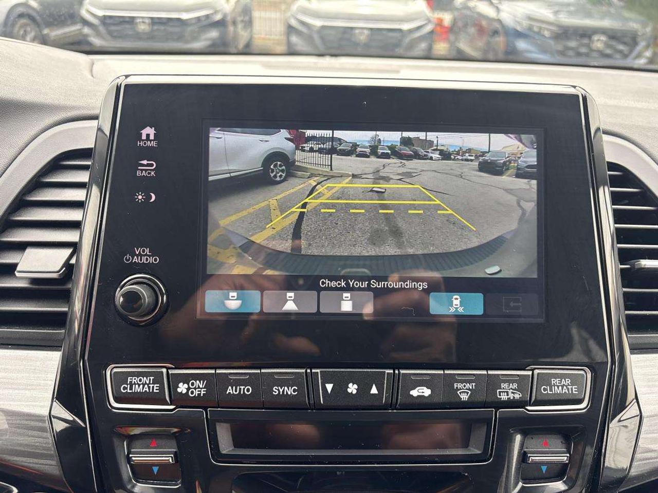 2024 Honda Odyssey Touring Honda Certified With 7YR/160K Warranty Photo