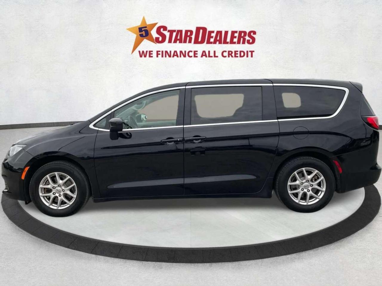 2024 Dodge Grand Caravan SXT/7PASS/V6/HEATED SEATS/WE FINANCE ALL CREDIT! Photo
