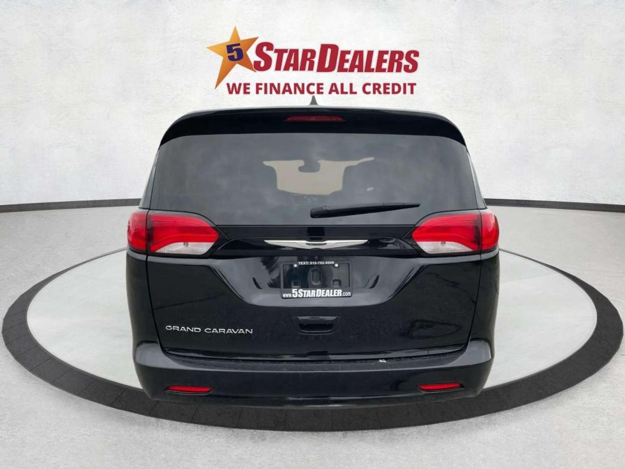 2024 Dodge Grand Caravan SXT/7PASS/V6/HEATED SEATS/WE FINANCE ALL CREDIT! Photo
