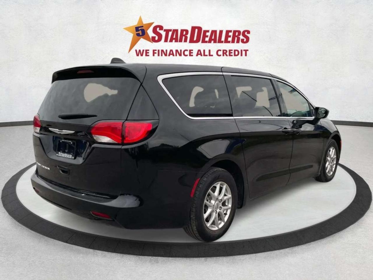2024 Dodge Grand Caravan SXT/7PASS/V6/HEATED SEATS/WE FINANCE ALL CREDIT! Photo