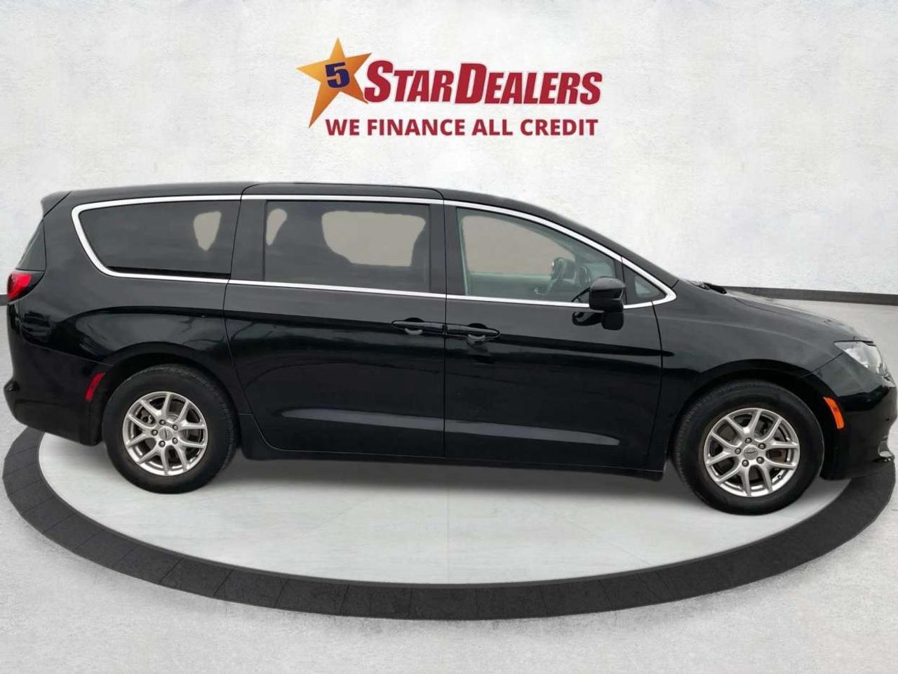 2024 Dodge Grand Caravan SXT/7PASS/V6/HEATED SEATS/WE FINANCE ALL CREDIT! Photo