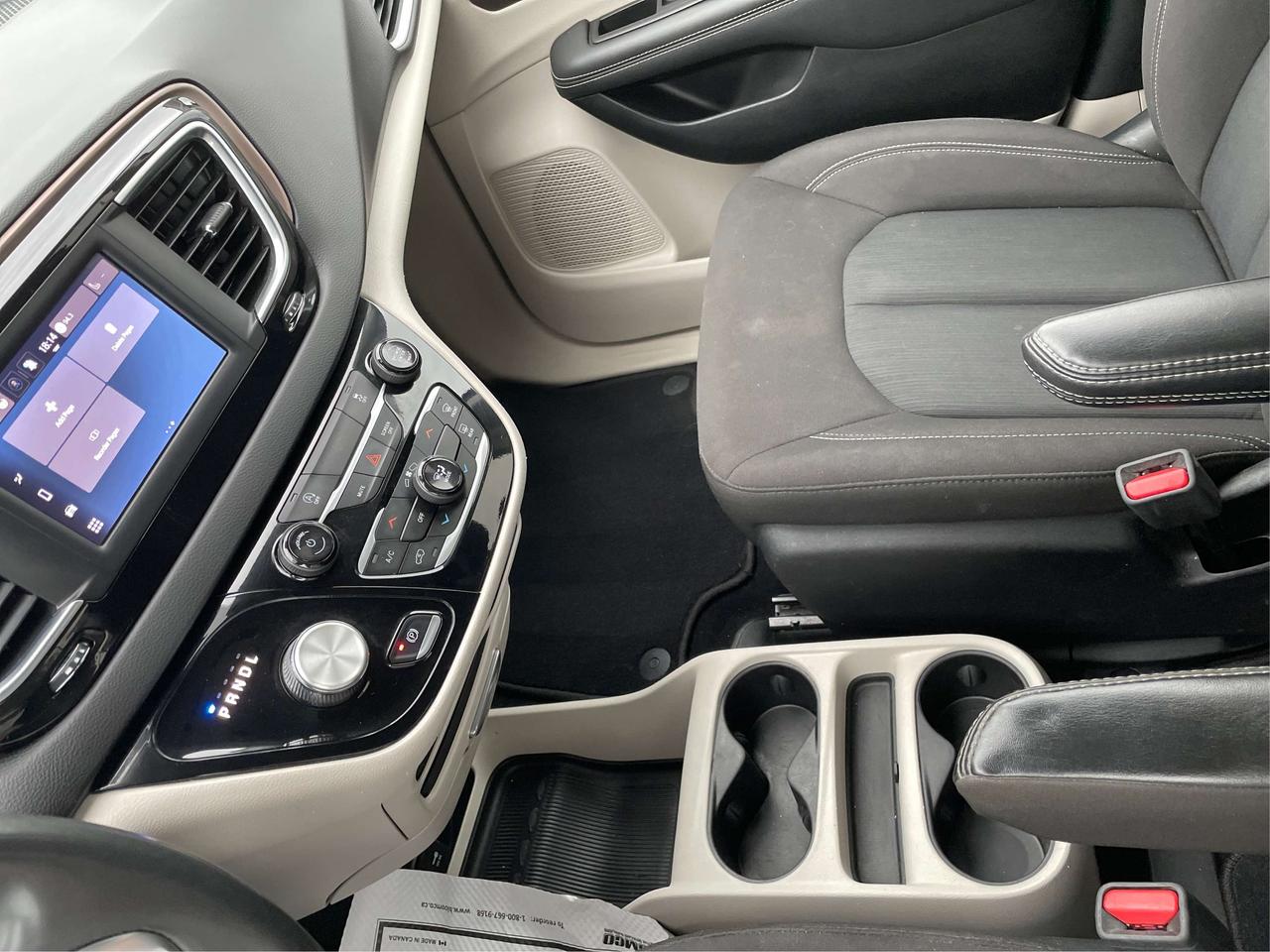 2024 Dodge Grand Caravan SXT/7PASS/V6/HEATED SEATS/WE FINANCE ALL CREDIT! Photo