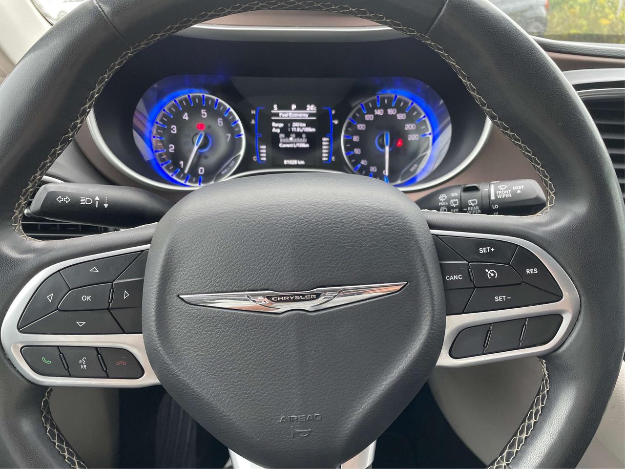 2024 Dodge Grand Caravan SXT/7PASS/V6/HEATED SEATS/WE FINANCE ALL CREDIT! Photo