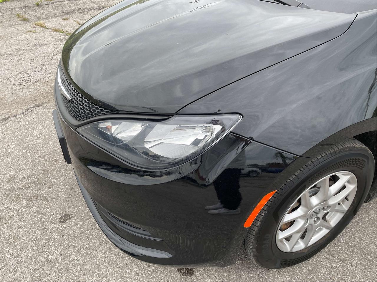 2024 Dodge Grand Caravan SXT/7PASS/V6/HEATED SEATS/WE FINANCE ALL CREDIT! Photo