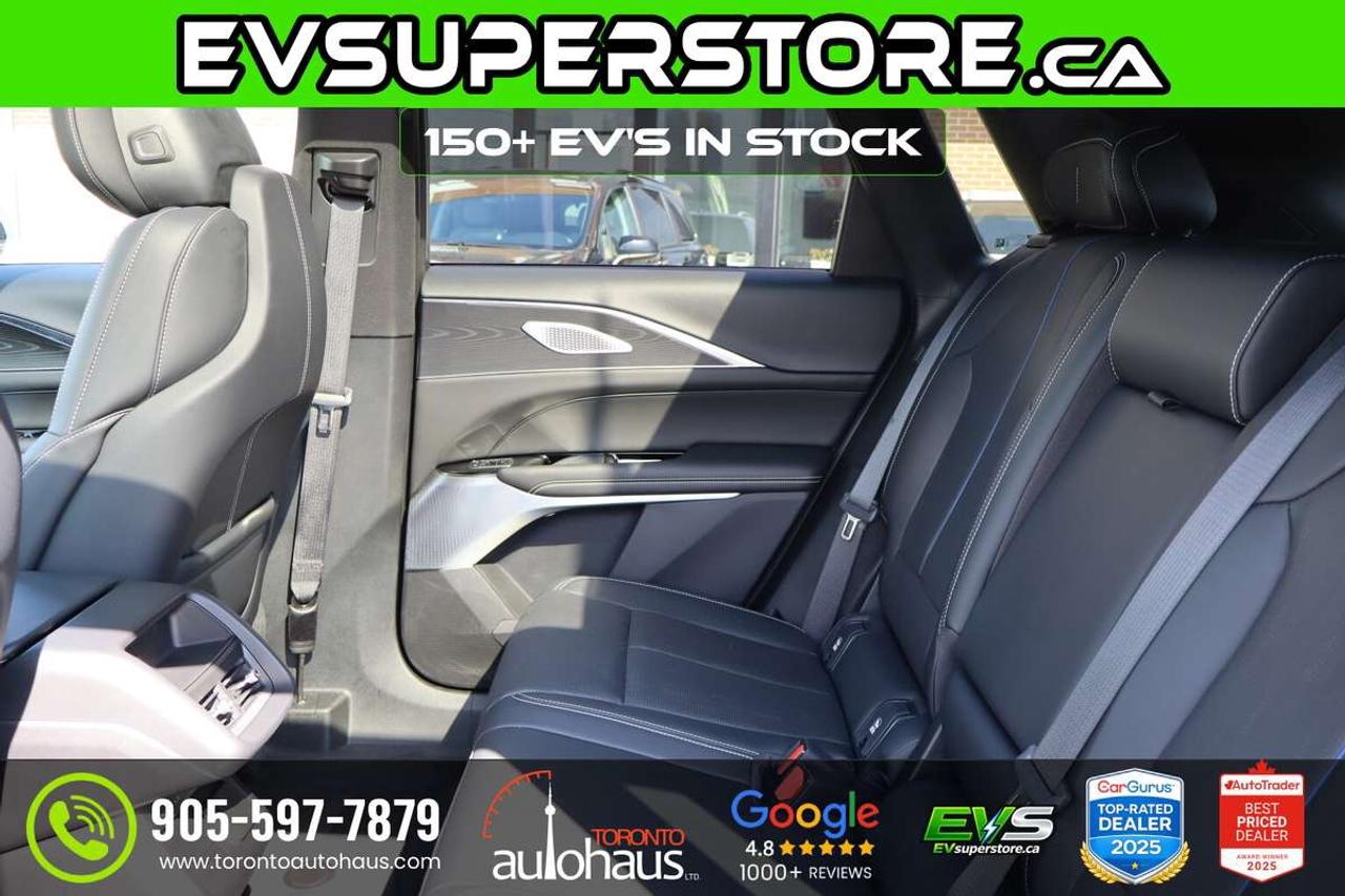 2024 Cadillac LYRIQ LUXURY 2 PKG I 600 E4 I AWD Photo
