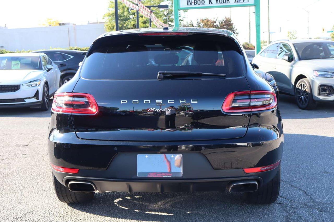 2018 Porsche Macan AWD   No Accident   Clean Carfax   Bose Photo