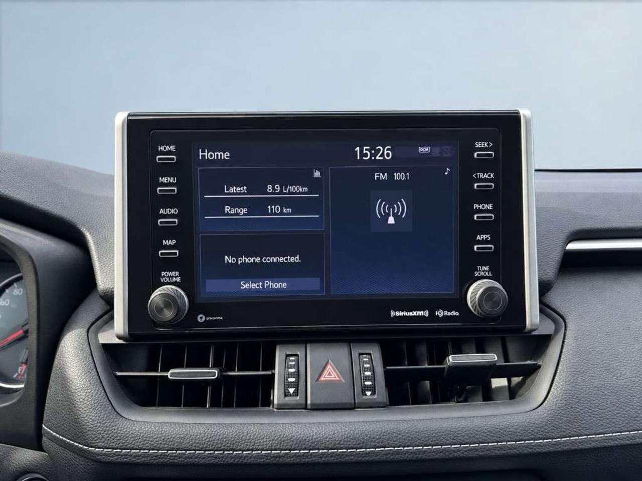 2019 Toyota RAV4 XLE AWD / 2.5L / LEATHER/ SUNROOF / HEATED SEATS / BACKUP CAMERA Photo