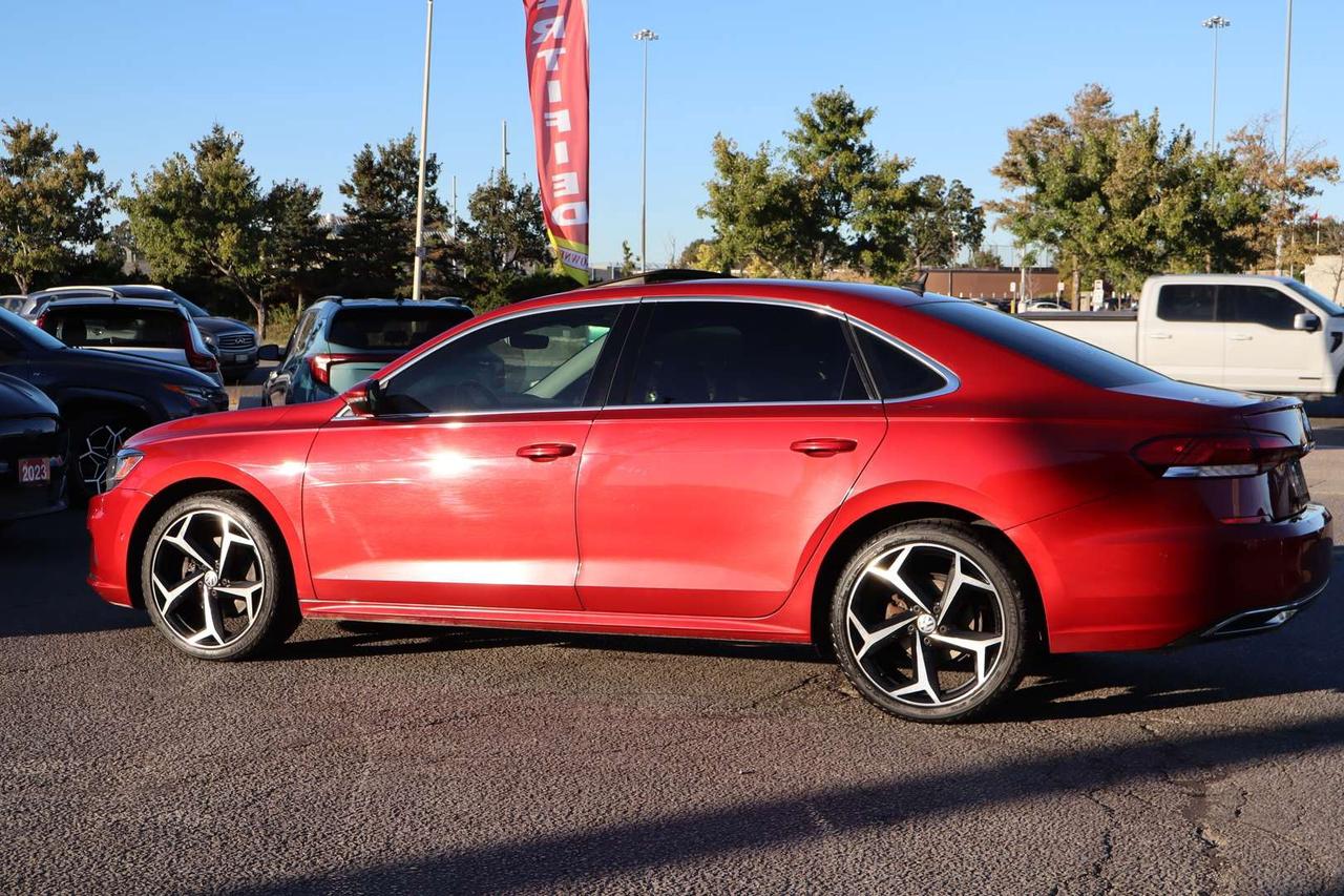 2020 Volkswagen Passat Highline   Clean CarFax   Adaptive Cruise Control   No Accidents Photo4