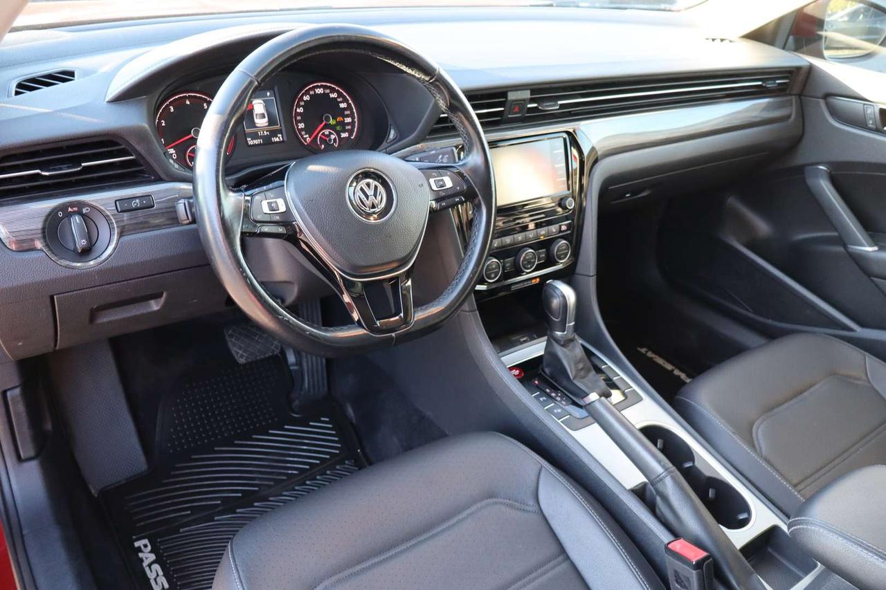 2020 Volkswagen Passat Highline   Clean CarFax   Adaptive Cruise Control   No Accidents Photo