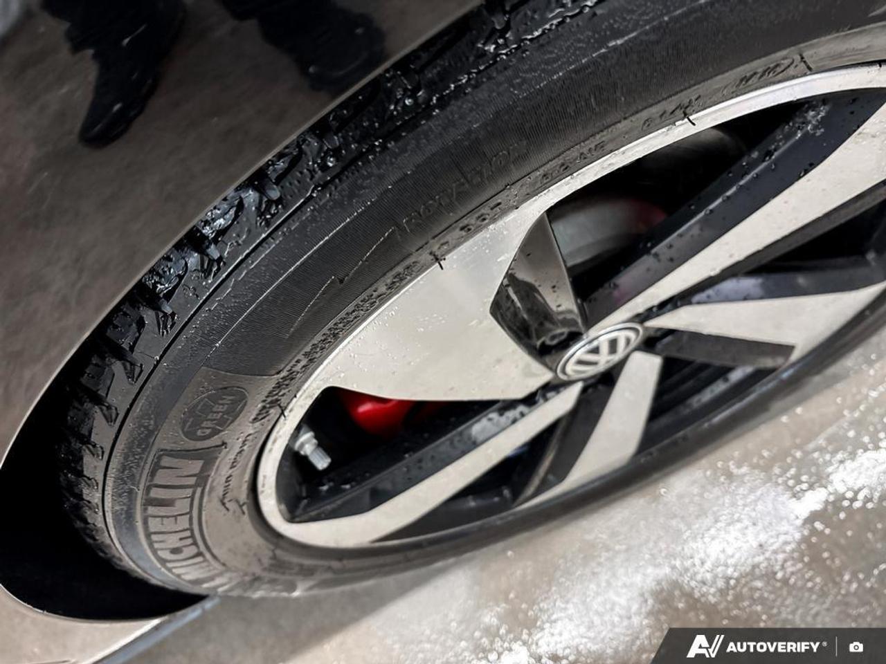 2019 Volkswagen Golf GTI  Photo