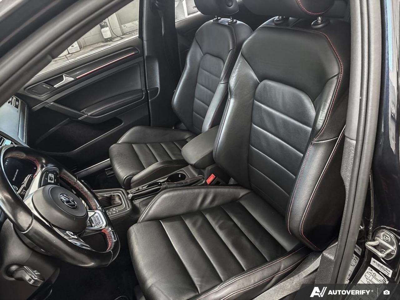 2019 Volkswagen Golf GTI  Photo