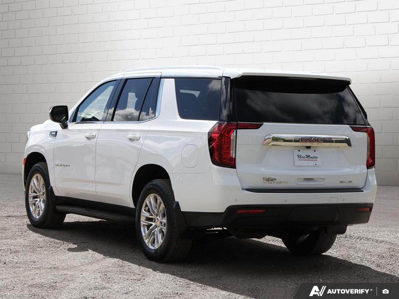 2023 GMC Yukon 4WD 4dr SLE Photo