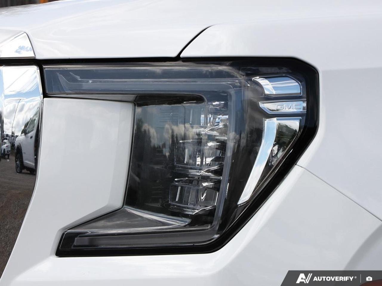2023 GMC Yukon 4WD 4dr SLE Photo