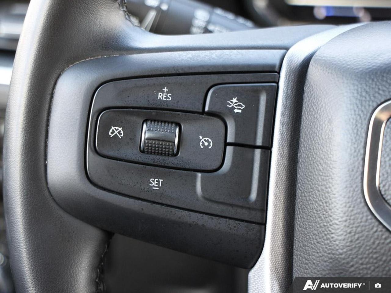 2023 GMC Yukon 4WD 4dr SLE Photo