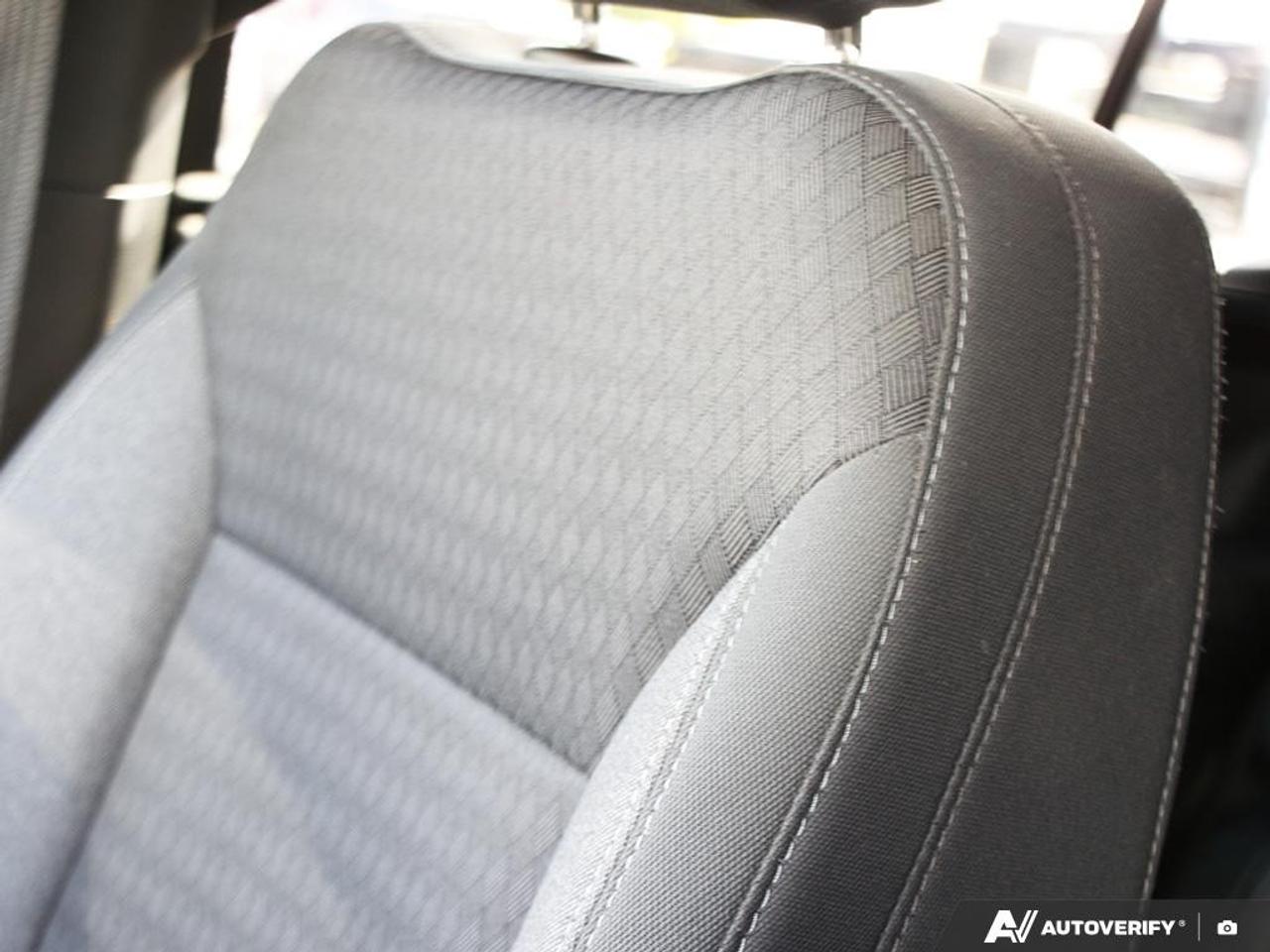 2023 GMC Yukon 4WD 4dr SLE Photo