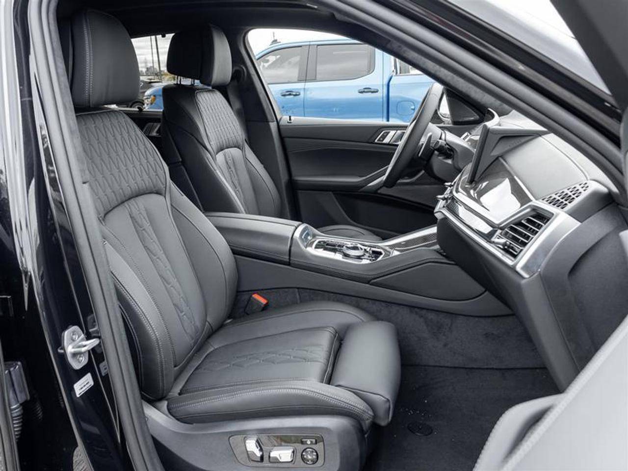 2027 BMW X6 xDrive40i 4dr All-Wheel Drive Sports Activity Coupe Photo