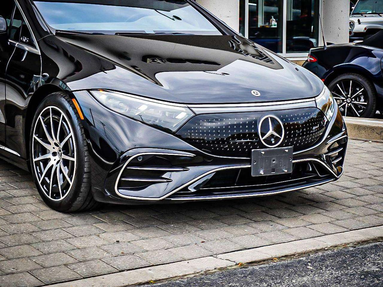 2023 Mercedes-Benz EQS  Photo2