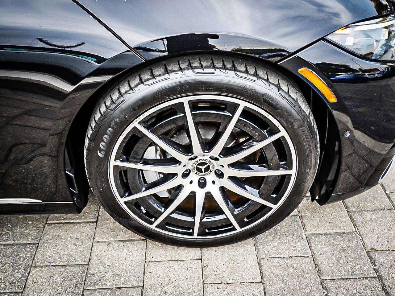 2023 Mercedes-Benz EQS  Photo