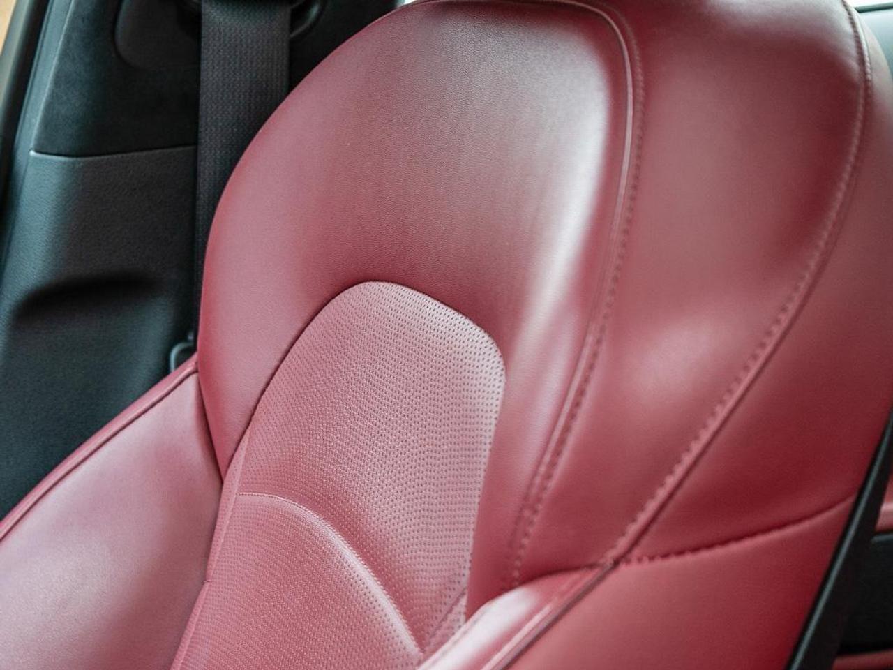2022 Kia Stinger  Photo