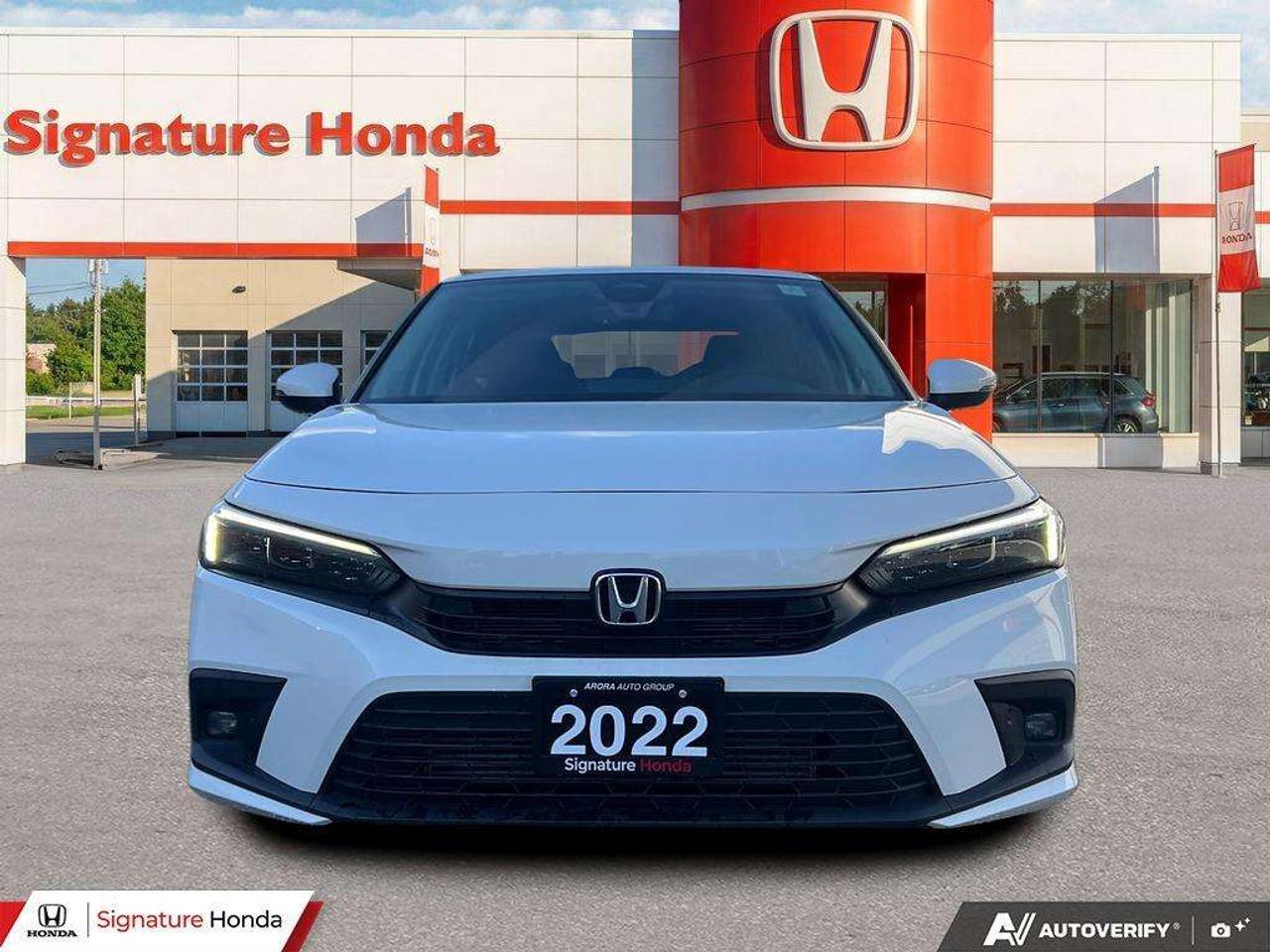 2022 Honda Civic Touring Photo5