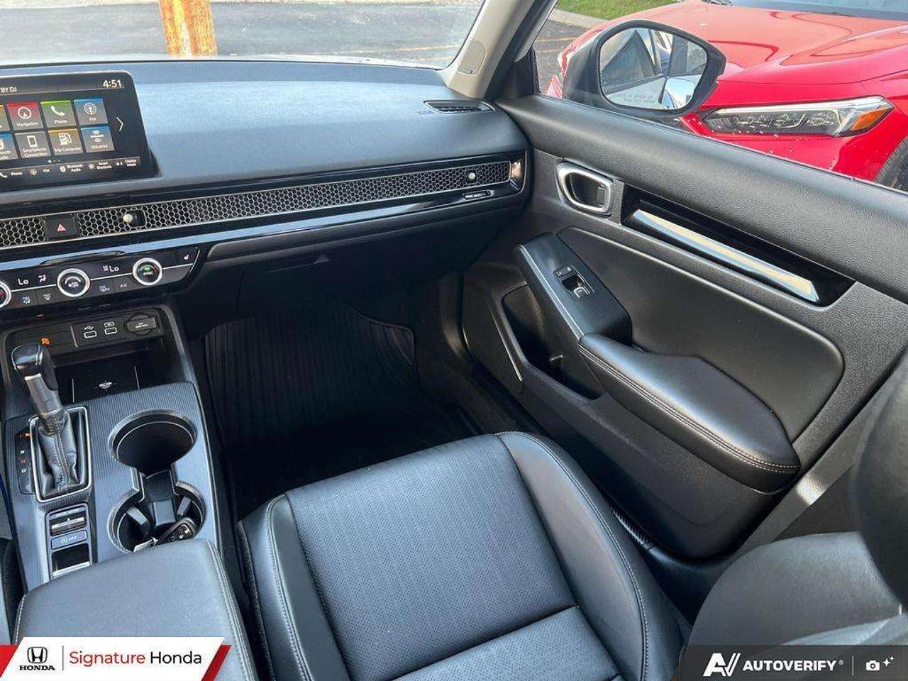 2022 Honda Civic Touring Photo