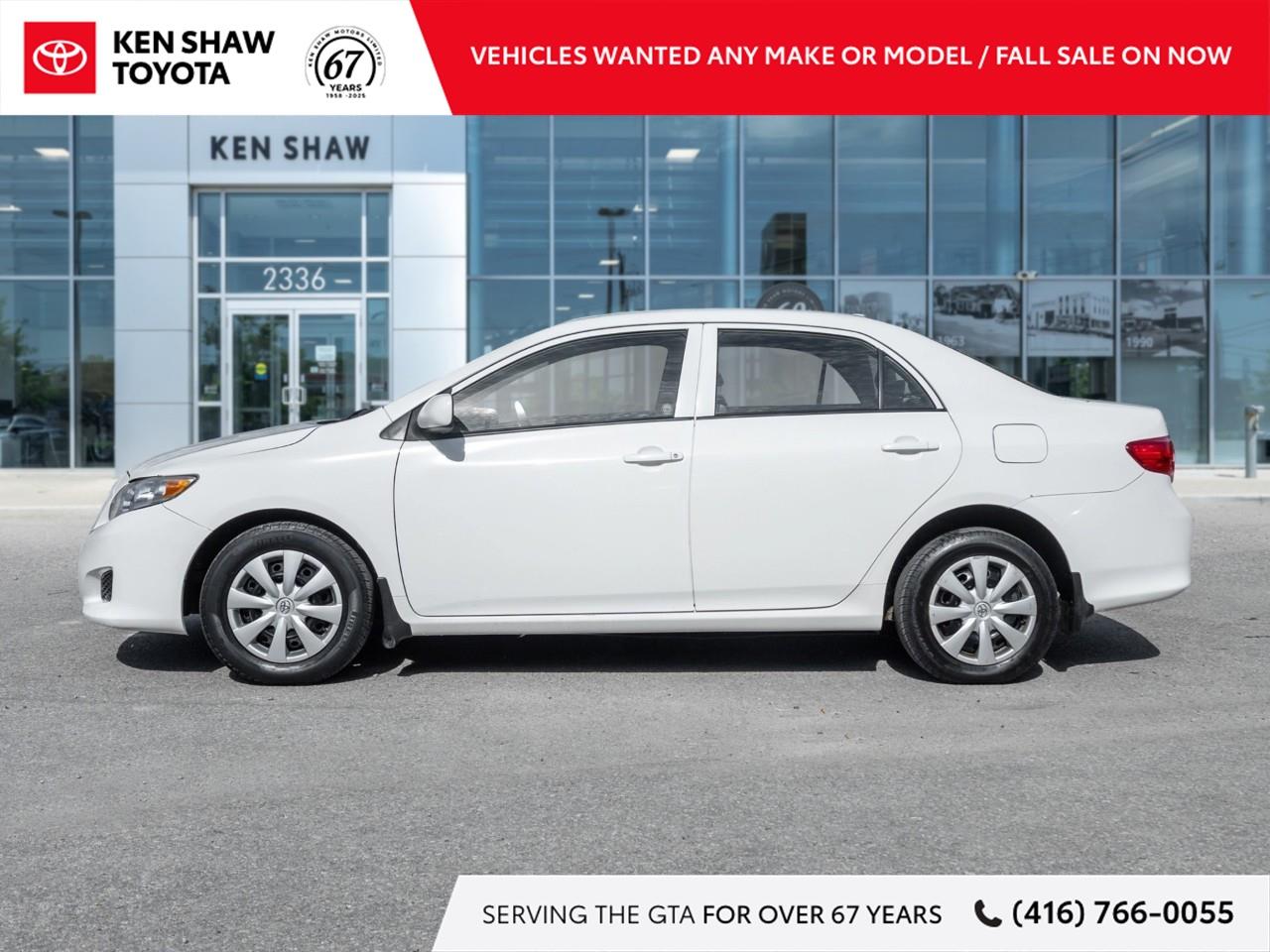 2010 Toyota Corolla LE (A4) 4dr Sedan Photo2