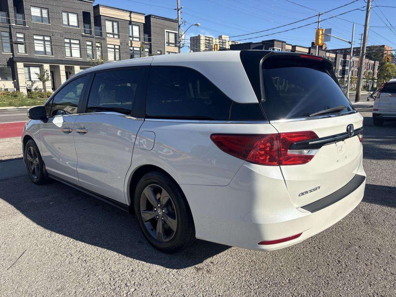 2023 Honda Odyssey EX Clean Carfax/One Owner Photo