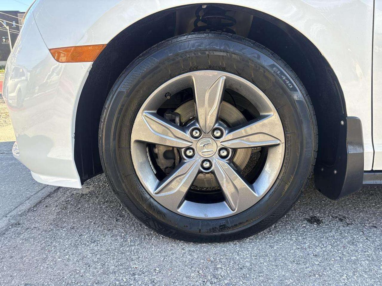 2023 Honda Odyssey EX Clean Carfax/One Owner Photo